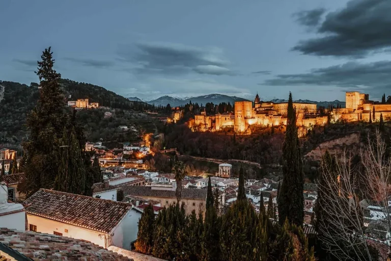 Alhambra Palace Night Tour Attendance Revenue