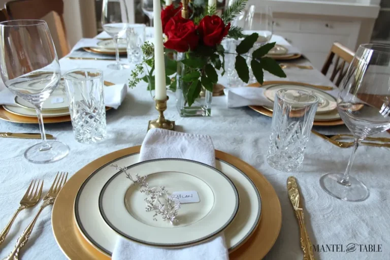 White Napkins for Timeless and Elegant Table Settings White Napkins for Timeless